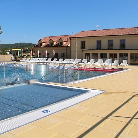 Resort Rybnicek Blatnice pod Svatym Antoninkem Екстериор снимка